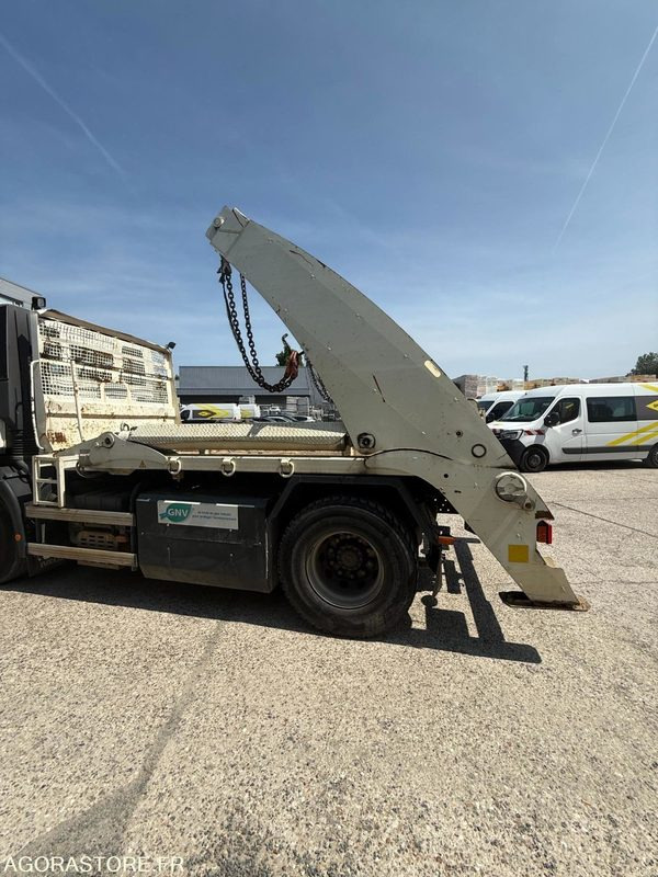 IVECO STRALIS MULTIBENNE 4x2 - 2015 / 60660KM - 트럭 : 사진 5 IVECO STRALIS MULTIBENNE 4x2 - 2015 / 60660KM - 트럭 : 사진 5