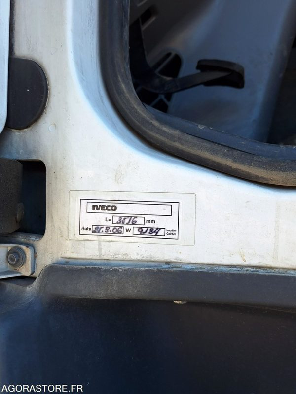 IVECO TRACKER - 트럭 : 사진 2 IVECO TRACKER - 트럭 : 사진 2