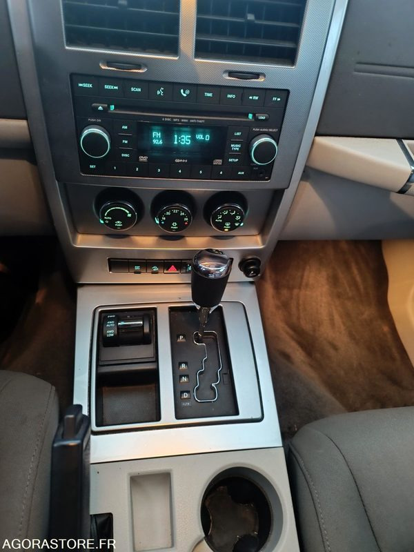 Jeep Cherokee IV 2.8 CRD Jamboree - 2009 - 193 000 KM - 차량 : 사진 4 Jeep Cherokee IV 2.8 CRD Jamboree - 2009 - 193 000 KM - 차량 : 사진 4