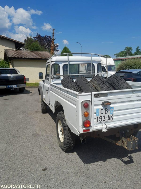 LAND ROVER DEFENDER 110 - 2012 - 81370KM - SUV : 사진 4 LAND ROVER DEFENDER 110 - 2012 - 81370KM - SUV : 사진 4