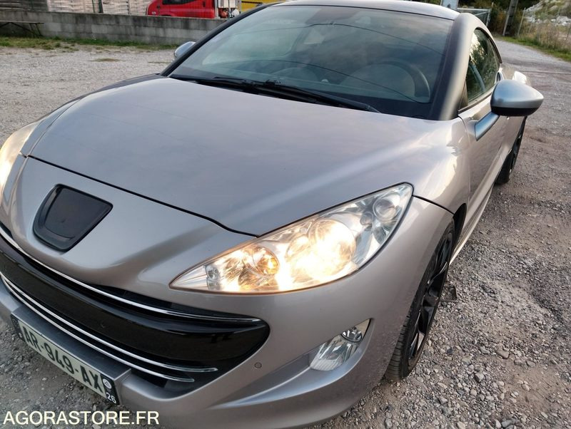 Lot B1 RCZ - 2010 - 152 522 kms - 차량 : 사진 4 Lot B1 RCZ - 2010 - 152 522 kms - 차량 : 사진 4