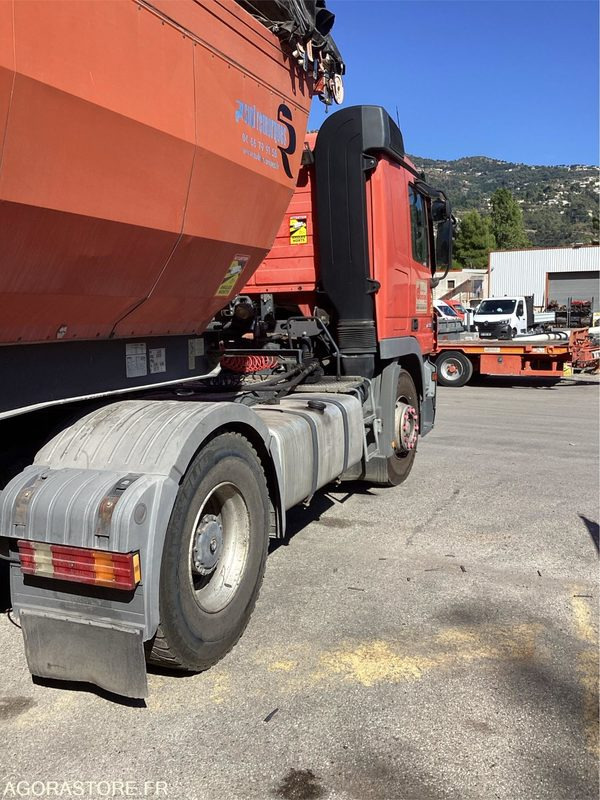 MERCEDES BENZ ACTROS - 2005 - 511806 KM - P3000898 - 트랙터 유닛 : 사진 3 MERCEDES BENZ ACTROS - 2005 - 511806 KM - P3000898 - 트랙터 유닛 : 사진 3