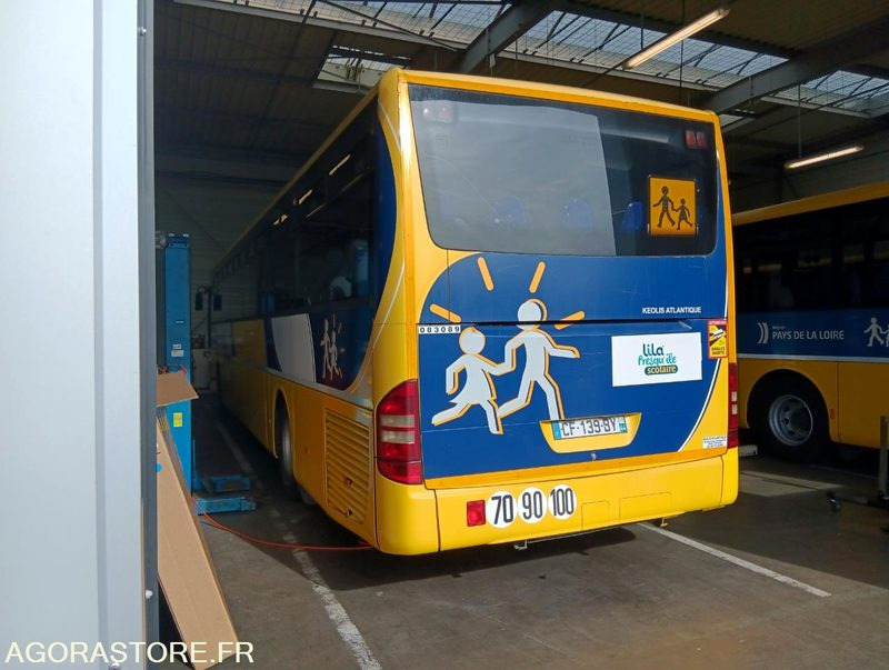 MERCEDES INTOURO N°083089 - 스쿨버스 : 사진 2 MERCEDES INTOURO N°083089 - 스쿨버스 : 사진 2