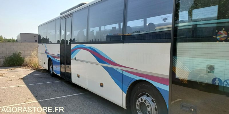 MERCEDES INTOURO N°093029 - 소형 버스, 승합차 : 사진 4 MERCEDES INTOURO N°093029 - 소형 버스, 승합차 : 사진 4