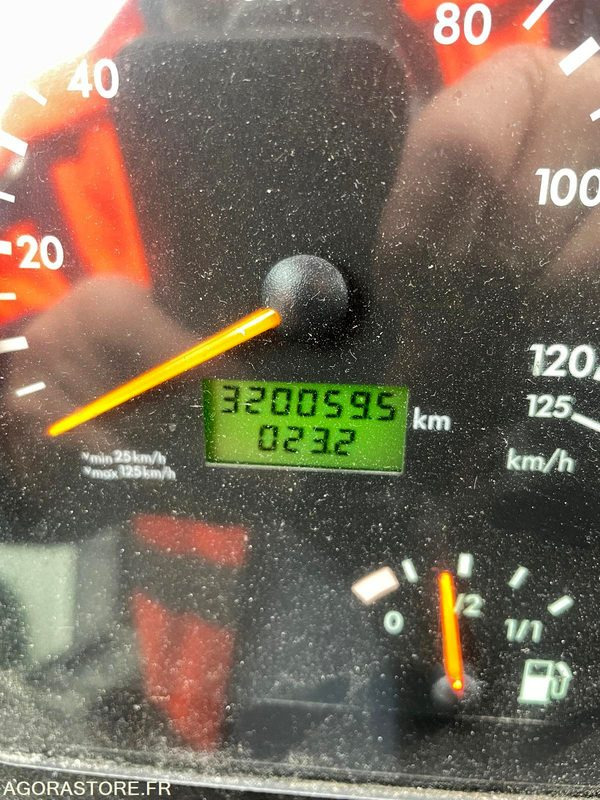 MERCEDES INTOURO N°093303 - 스쿨버스 : 사진 5 MERCEDES INTOURO N°093303 - 스쿨버스 : 사진 5