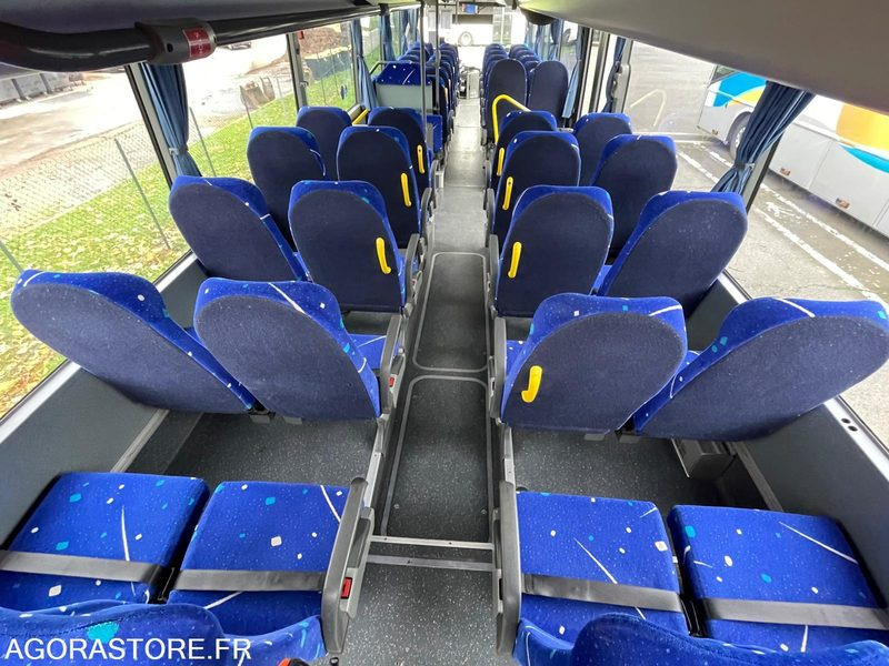 MERCEDES INTOURO N°095010 - 스쿨버스 : 사진 4 MERCEDES INTOURO N°095010 - 스쿨버스 : 사진 4