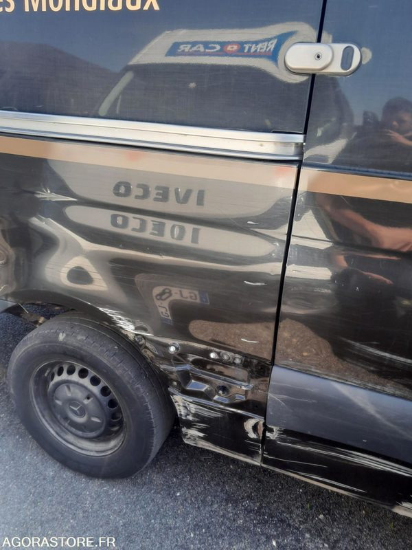 MERCEDES SPRINTER - 2020 - 137292 Kms - 패널 밴 : 사진 3 MERCEDES SPRINTER - 2020 - 137292 Kms - 패널 밴 : 사진 3