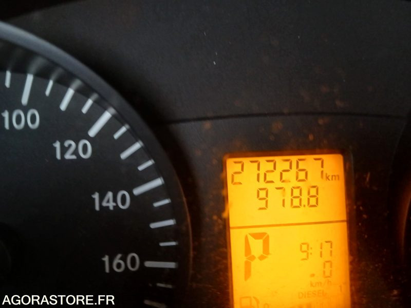 MERCEDES SPRINTER ANNEE 2014 - 덤프 밴 : 사진 4 MERCEDES SPRINTER ANNEE 2014 - 덤프 밴 : 사진 4