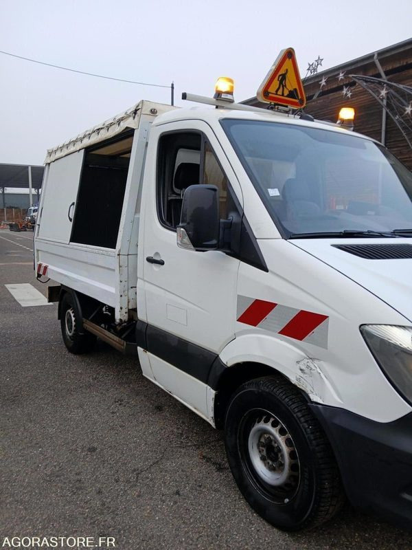MERCEDES SPRINTER ANNEE 2014 - 덤프 밴 : 사진 2 MERCEDES SPRINTER ANNEE 2014 - 덤프 밴 : 사진 2