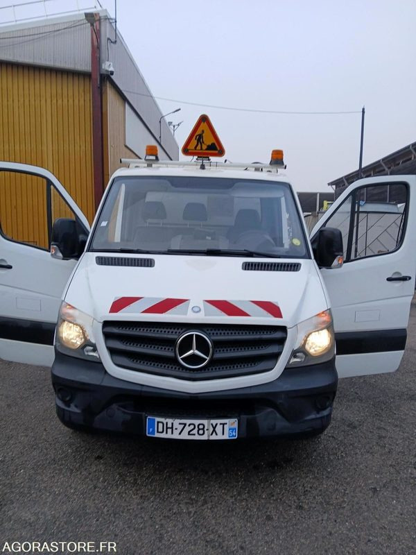 MERCEDES SPRINTER ANNEE 2014 - 덤프 밴 : 사진 1 MERCEDES SPRINTER ANNEE 2014 - 덤프 밴 : 사진 1