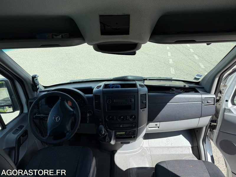 MERCEDES SPRINTER N°097039 - 소형 버스, 승합차 : 사진 5 MERCEDES SPRINTER N°097039 - 소형 버스, 승합차 : 사진 5