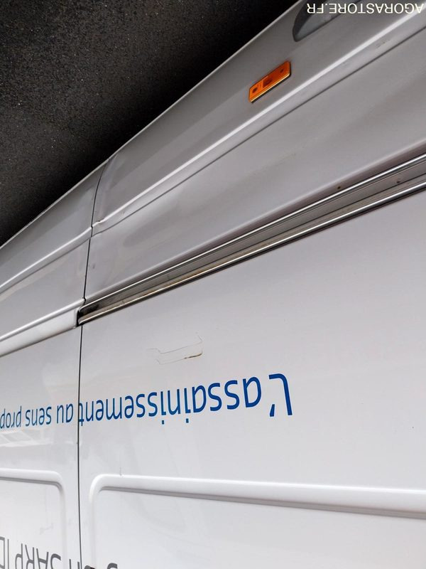 MERCEDES Sprinter 411CDI Fourgon L4 VASP 2004 148238Km ROULANT PRO UNIQUEMENT - 패널 밴 : 사진 4 MERCEDES Sprinter 411CDI Fourgon L4 VASP 2004 148238Km ROULANT PRO UNIQUEMENT - 패널 밴 : 사진 4