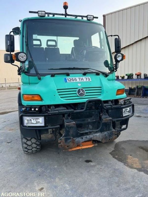 MERCEDES UNIMOG U300C VERSION COMMUNALE 2000 97652 KM - 트럭 : 사진 1 MERCEDES UNIMOG U300C VERSION COMMUNALE 2000 97652 KM - 트럭 : 사진 1