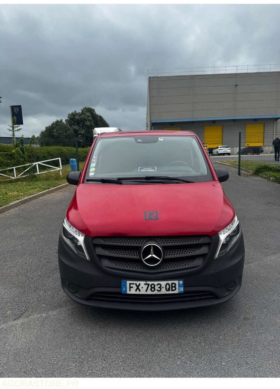 MERCEDES VITO - 370000 kms - 2015 (2774) - 소형 밴 : 사진 2 MERCEDES VITO - 370000 kms - 2015 (2774) - 소형 밴 : 사진 2