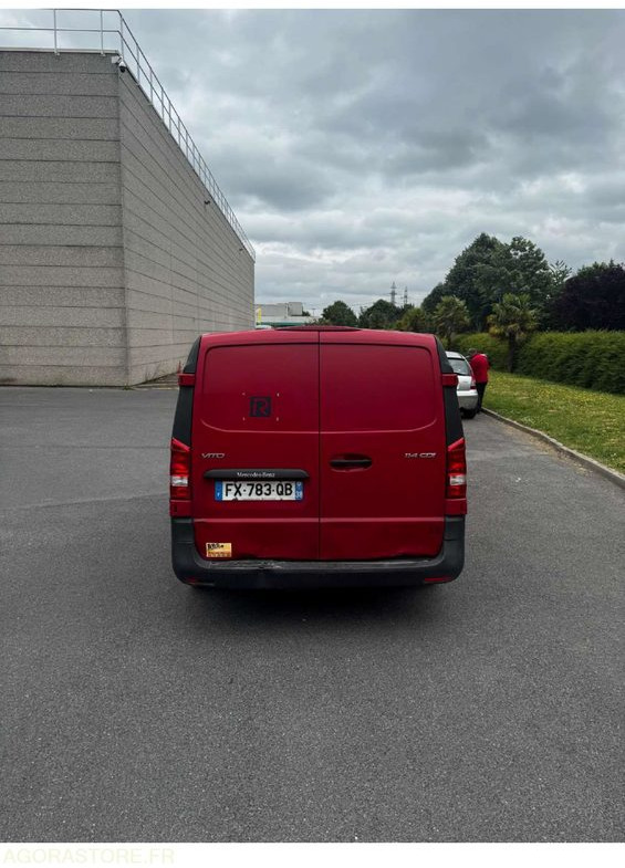 MERCEDES VITO - 370000 kms - 2015 (2774) - 소형 밴 : 사진 4 MERCEDES VITO - 370000 kms - 2015 (2774) - 소형 밴 : 사진 4