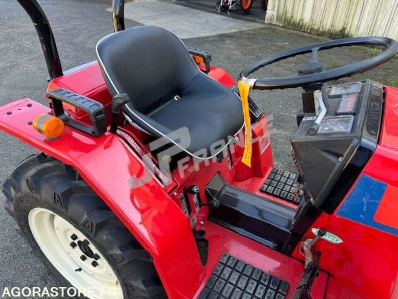MICROTRACTEUR YANMAR 16CV 3 CYLINDRES DIESEL D'OCCASION 4 RM PDF 3 PTS COMPLET - 장궤형 트랙터 : 사진 3 MICROTRACTEUR YANMAR 16CV 3 CYLINDRES DIESEL D'OCCASION 4 RM PDF 3 PTS COMPLET - 장궤형 트랙터 : 사진 3