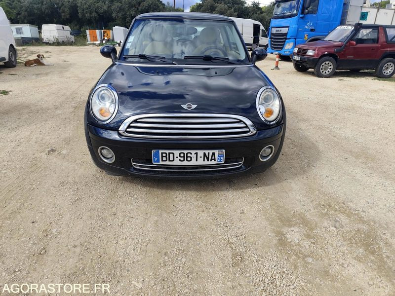 MINI COOPER 1.6 120CV - 2006 - 170500KMS - 차량 : 사진 2 MINI COOPER 1.6 120CV - 2006 - 170500KMS - 차량 : 사진 2