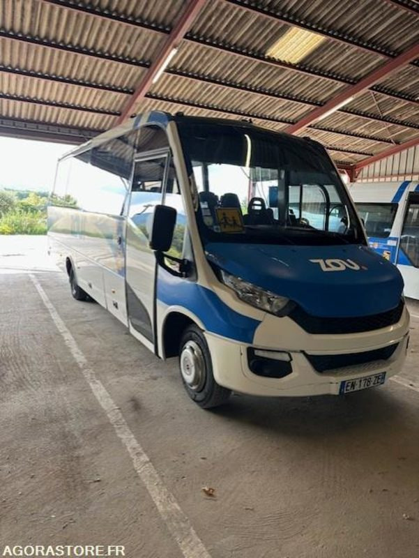MINICARS IVECO BUS DAILY TOURYS 25396 MEC 2017 KM 277000 EN-178-ZE - 소형 버스, 승합차 : 사진 2 MINICARS IVECO BUS DAILY TOURYS 25396 MEC 2017 KM 277000 EN-178-ZE - 소형 버스, 승합차 : 사진 2