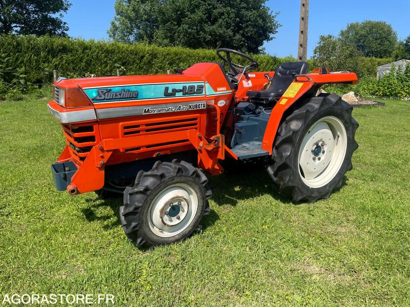 Micro-tracteur Kubota L1-185 - 장궤형 트랙터 : 사진 4 Micro-tracteur Kubota L1-185 - 장궤형 트랙터 : 사진 4
