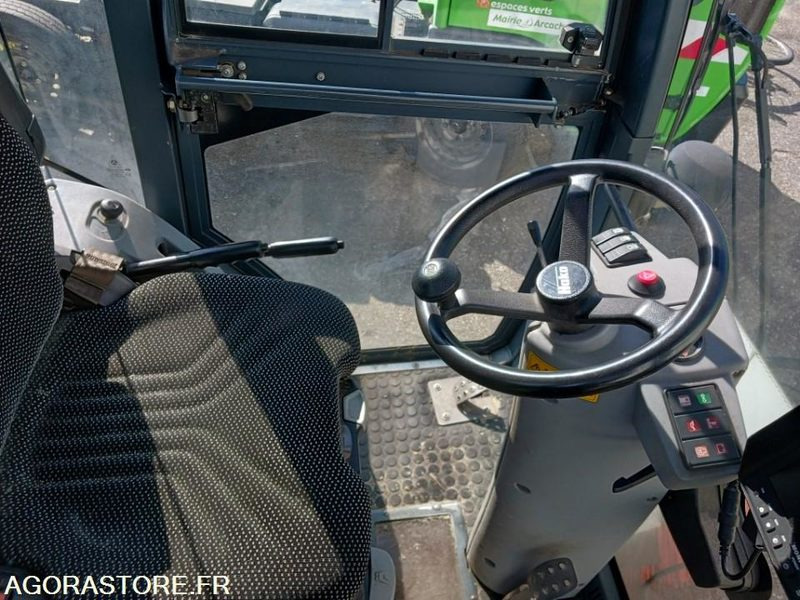 Mini balayeuse HAKO C1250 - 거리 청소 차량 : 사진 2 Mini balayeuse HAKO C1250 - 거리 청소 차량 : 사진 2