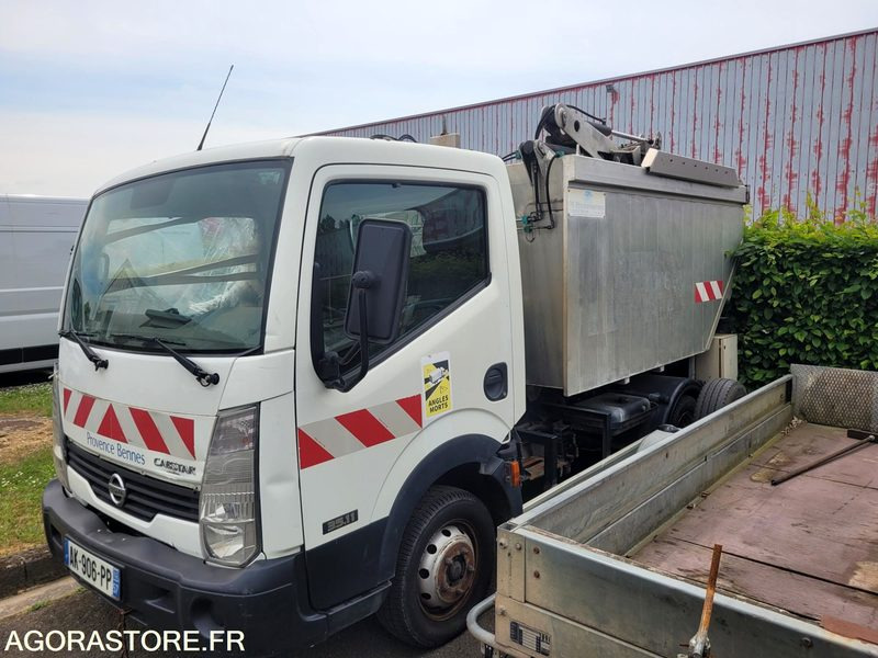 Mini benne à ordures ménagères NISSAN DIESEL AK-906-PP POUR PIECES - 쓰레기차 : 사진 4 Mini benne à ordures ménagères NISSAN DIESEL AK-906-PP POUR PIECES - 쓰레기차 : 사진 4