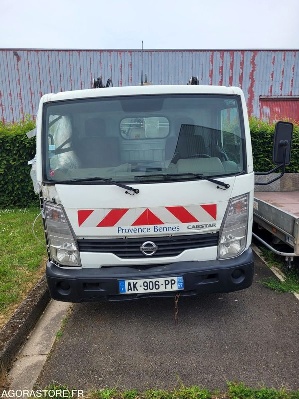 Mini benne à ordures ménagères NISSAN DIESEL AK-906-PP POUR PIECES - 쓰레기차 : 사진 1 Mini benne à ordures ménagères NISSAN DIESEL AK-906-PP POUR PIECES - 쓰레기차 : 사진 1
