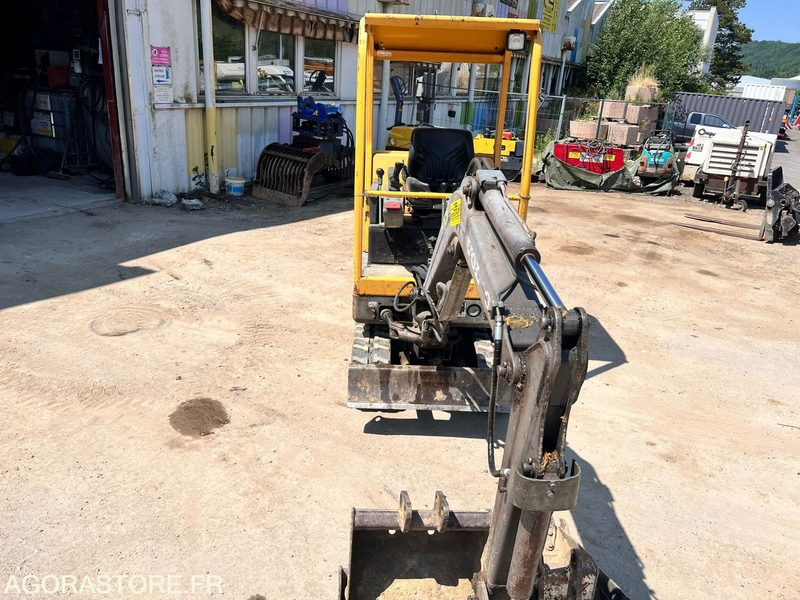 Mini-pelle Volvo EC15 B XT 1,5T - Année 2004 - 2290 heures - 미니 굴삭기 : 사진 5 Mini-pelle Volvo EC15 B XT 1,5T - Année 2004 - 2290 heures - 미니 굴삭기 : 사진 5