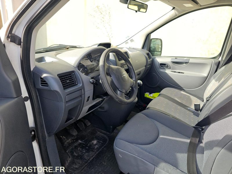 Minibus JUMPY "sans CT" non roulant - 소형 버스, 승합차 : 사진 3 Minibus JUMPY "sans CT" non roulant - 소형 버스, 승합차 : 사진 3