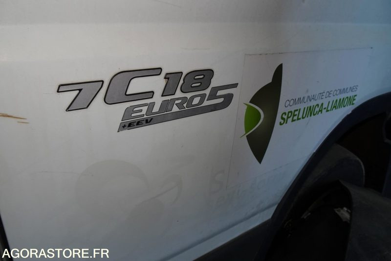 Mitsubishi Fuso Bluetec 5 - 트럭 : 사진 5 Mitsubishi Fuso Bluetec 5 - 트럭 : 사진 5