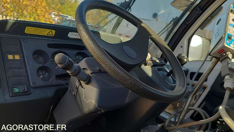 트럭 Multicar - Fumo 4x4 EQUIPE VH - 2009 - AJ160MC- PRO449-PRO249 : 사진 6 트럭 Multicar - Fumo 4x4 EQUIPE VH - 2009 - AJ160MC- PRO449-PRO249 : 사진 6