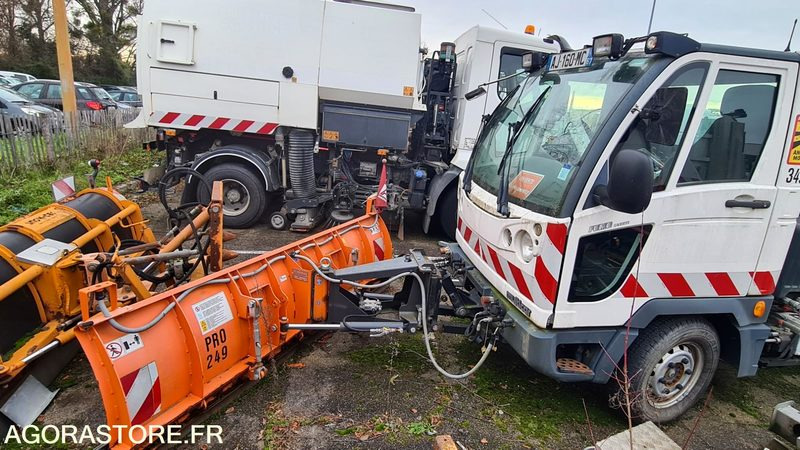 트럭 Multicar - Fumo 4x4 EQUIPE VH - 2009 - AJ160MC- PRO449-PRO249 : 사진 28 트럭 Multicar - Fumo 4x4 EQUIPE VH - 2009 - AJ160MC- PRO449-PRO249 : 사진 28