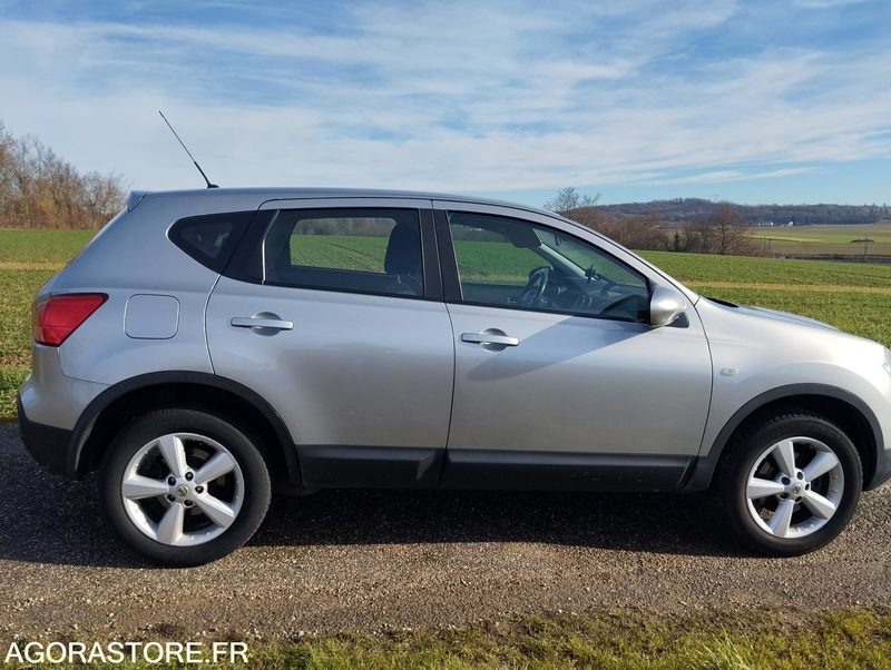 NISSAN QASHQAI 1.5 DCI 106 CV - ANNEE 2009 - SUV : 사진 4 NISSAN QASHQAI 1.5 DCI 106 CV - ANNEE 2009 - SUV : 사진 4