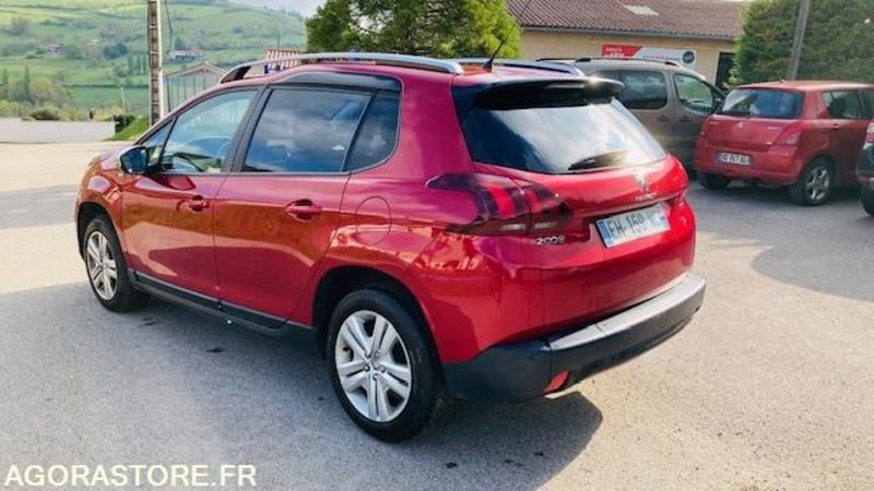 PEUGEOT 2008 1.2L STYLE - SUV : 사진 5 PEUGEOT 2008 1.2L STYLE - SUV : 사진 5