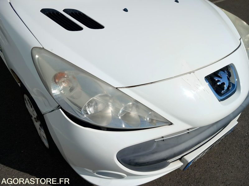 PEUGEOT 206+ 1.4i 73 cv - bon état - 114 300 km - SANS CT - CJ-087-LC - 차량 : 사진 3 PEUGEOT 206+ 1.4i 73 cv - bon état - 114 300 km - SANS CT - CJ-087-LC - 차량 : 사진 3