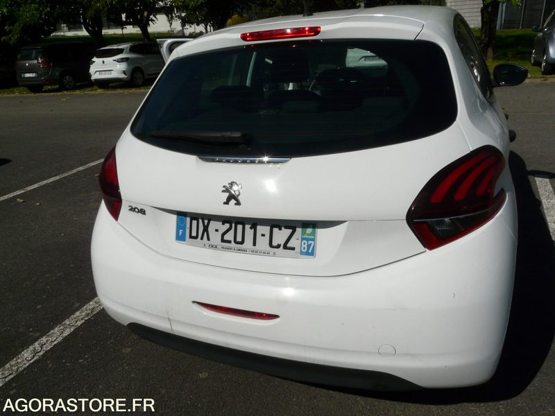 PEUGEOT 208 DX201CZ - 차량 : 사진 3 PEUGEOT 208 DX201CZ - 차량 : 사진 3