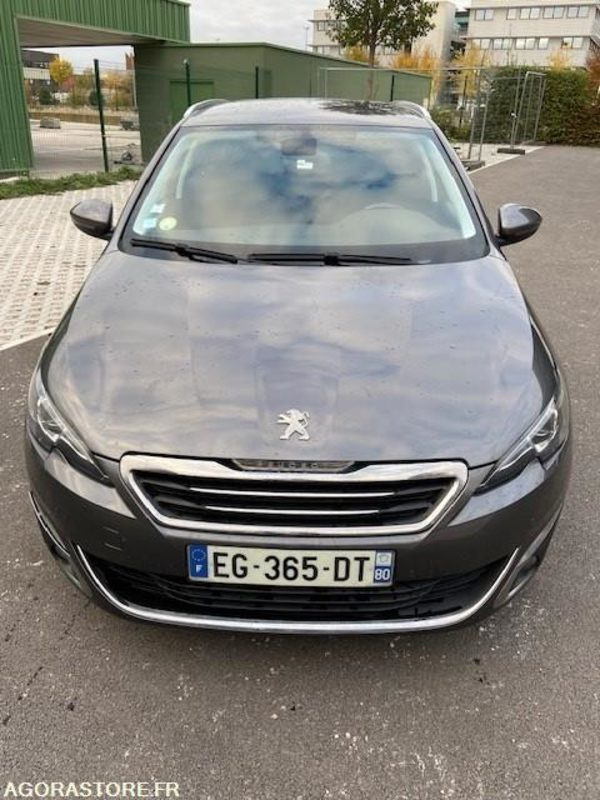 PEUGEOT 308SW - 2016 - 172000 KM - 스테이션 왜건 : 사진 2 PEUGEOT 308SW - 2016 - 172000 KM - 스테이션 왜건 : 사진 2
