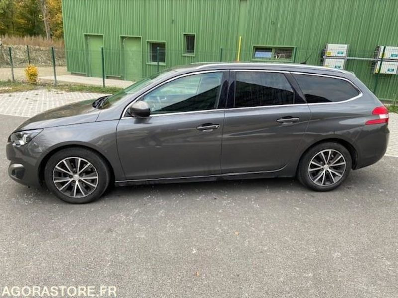 PEUGEOT 308SW - 2016 - 172000 KM - 스테이션 왜건 : 사진 1 PEUGEOT 308SW - 2016 - 172000 KM - 스테이션 왜건 : 사진 1