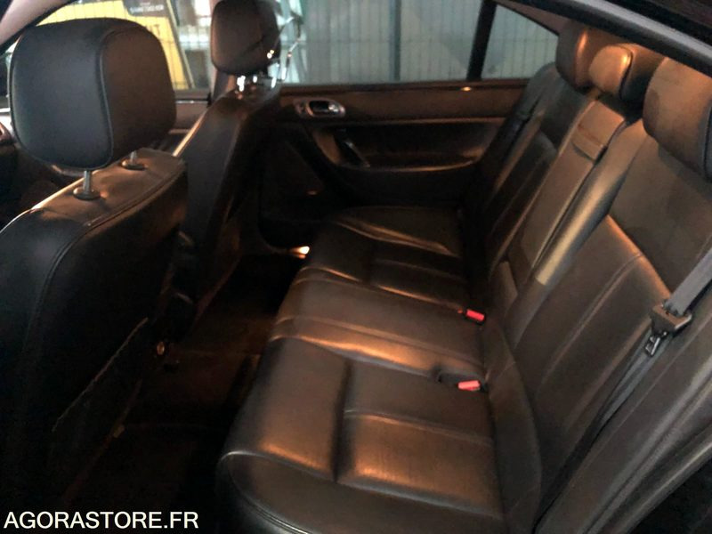 PEUGEOT 607 - 차량 : 사진 5 PEUGEOT 607 - 차량 : 사진 5