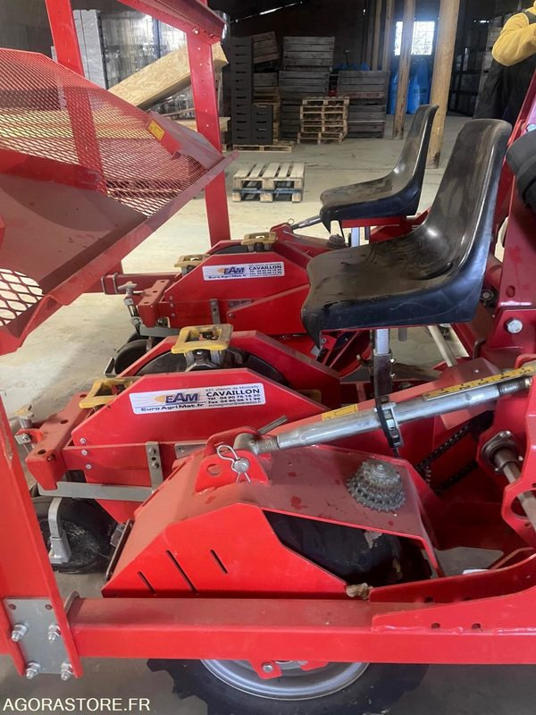 PLANTEUSE CHECCI&MAGLI - 2021 - TRES BON ETAT - 농업용 기계 : 사진 3 PLANTEUSE CHECCI&MAGLI - 2021 - TRES BON ETAT - 농업용 기계 : 사진 3