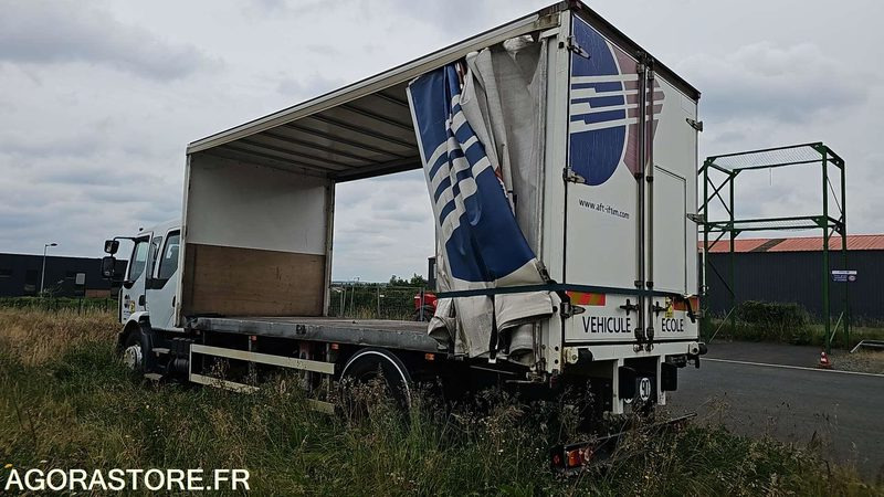 PORTEUR BACHE RENAULT MIDLUM - 2009 - 476000kms - 트럭 : 사진 3 PORTEUR BACHE RENAULT MIDLUM - 2009 - 476000kms - 트럭 : 사진 3