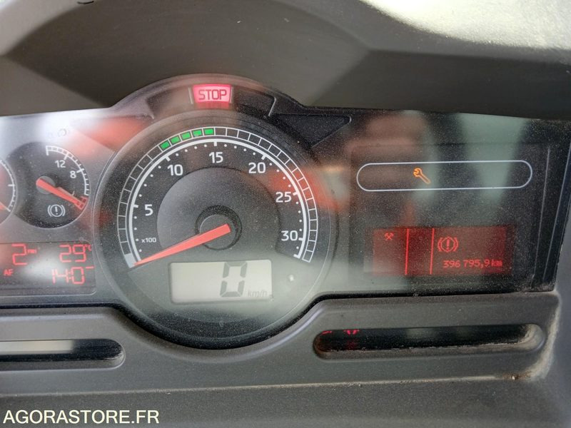 PORTEUR REMORQUEUR 26T BIBENNE - 2009 - 396 795 KM - 트럭 : 사진 5 PORTEUR REMORQUEUR 26T BIBENNE - 2009 - 396 795 KM - 트럭 : 사진 5