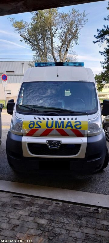 Peugeot BOXER, 3L HDI, 2012, 329317 kms, moteur 63435kms - 구급차 : 사진 1 Peugeot BOXER, 3L HDI, 2012, 329317 kms, moteur 63435kms - 구급차 : 사진 1