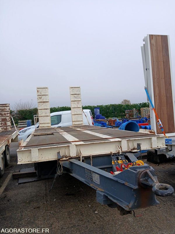 REMORQUE PORTE ENGIN - 저하대 트레일러 : 사진 1 REMORQUE PORTE ENGIN - 저하대 트레일러 : 사진 1