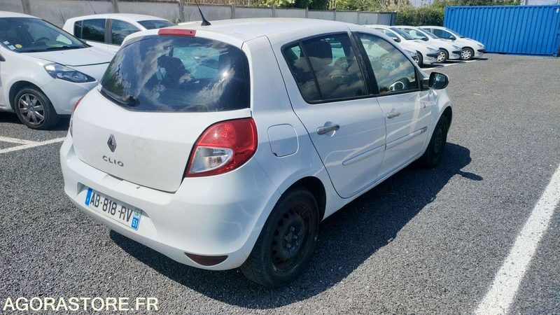 RENAULT CLIO - 2009 - 247721kms - 차량 : 사진 2 RENAULT CLIO - 2009 - 247721kms - 차량 : 사진 2