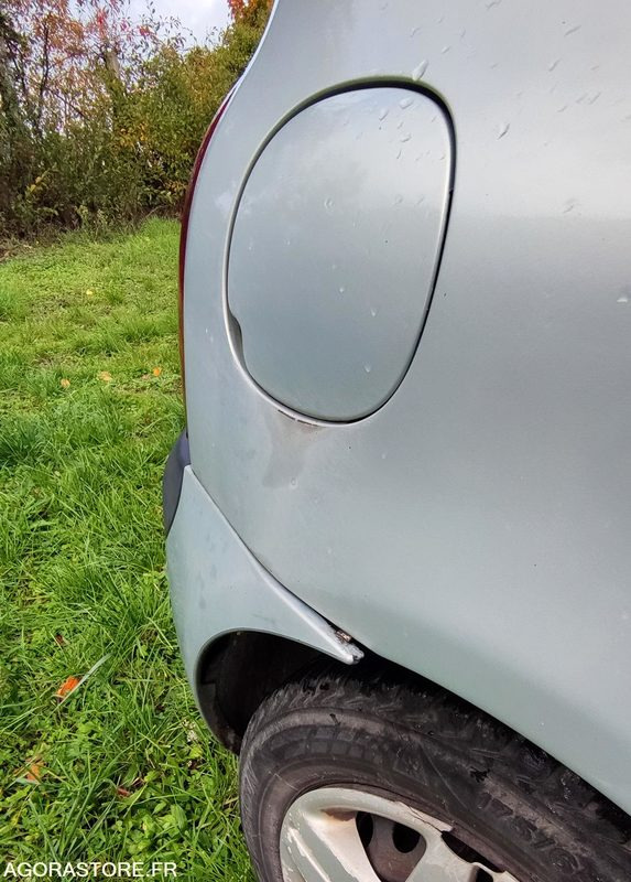 RENAULT CLIO II - 차량 : 사진 3 RENAULT CLIO II - 차량 : 사진 3