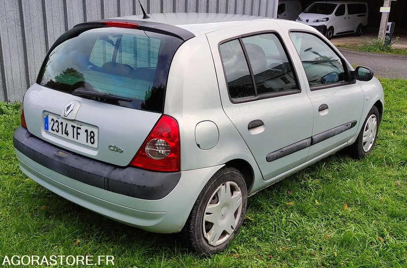 RENAULT CLIO II - 차량 : 사진 1 RENAULT CLIO II - 차량 : 사진 1