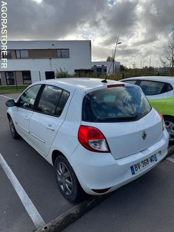 RENAULT CLIO - 차량 : 사진 3 RENAULT CLIO - 차량 : 사진 3