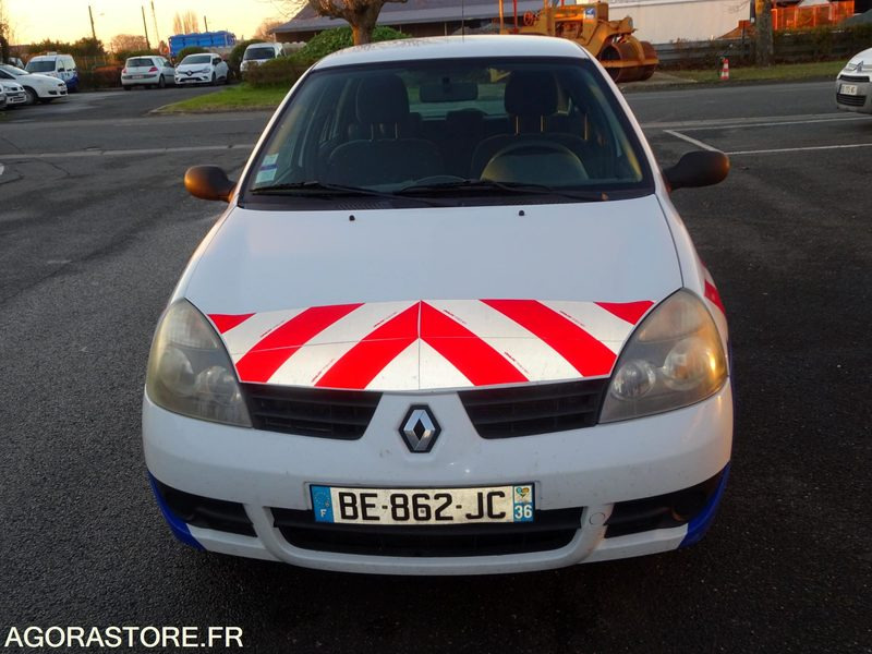 RENAULT CLIO - 차량 : 사진 1 RENAULT CLIO - 차량 : 사진 1