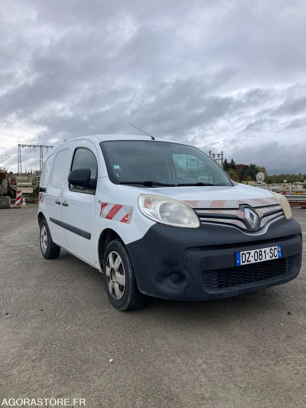 RENAULT KANGOO diesel - Année 2016 - 322 400 km - 소형 밴 : 사진 4 RENAULT KANGOO diesel - Année 2016 - 322 400 km - 소형 밴 : 사진 4