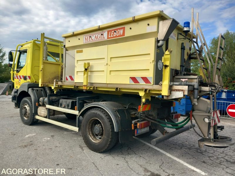 RENAULT KERAX 4X4 DXI 370 BENNE + Saleuse MECAGIL LEBON (KR0406 + SL0203) - 제설차량 : 사진 2 RENAULT KERAX 4X4 DXI 370 BENNE + Saleuse MECAGIL LEBON (KR0406 + SL0203) - 제설차량 : 사진 2